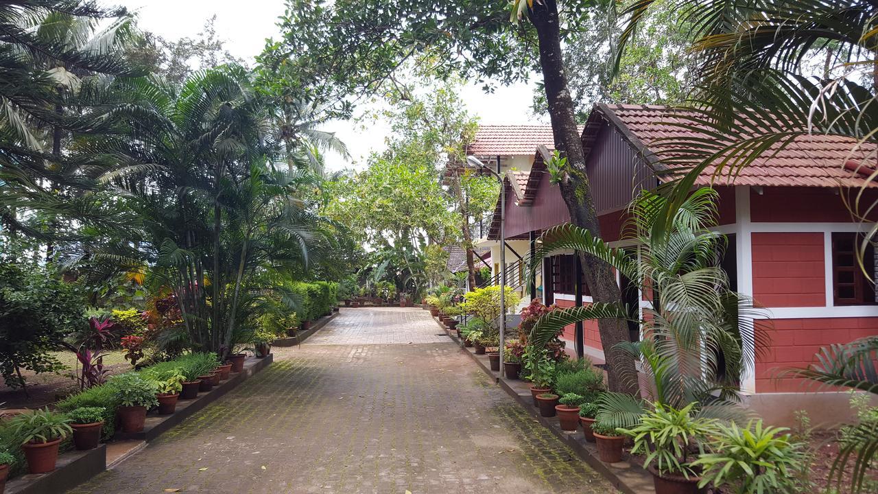 Green Retreat Second Home Mangalore Esterno foto